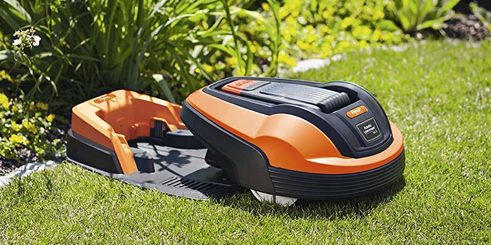 4 Low-Cost & Cheap Robotic Lawn Mowers to buy in 2022.