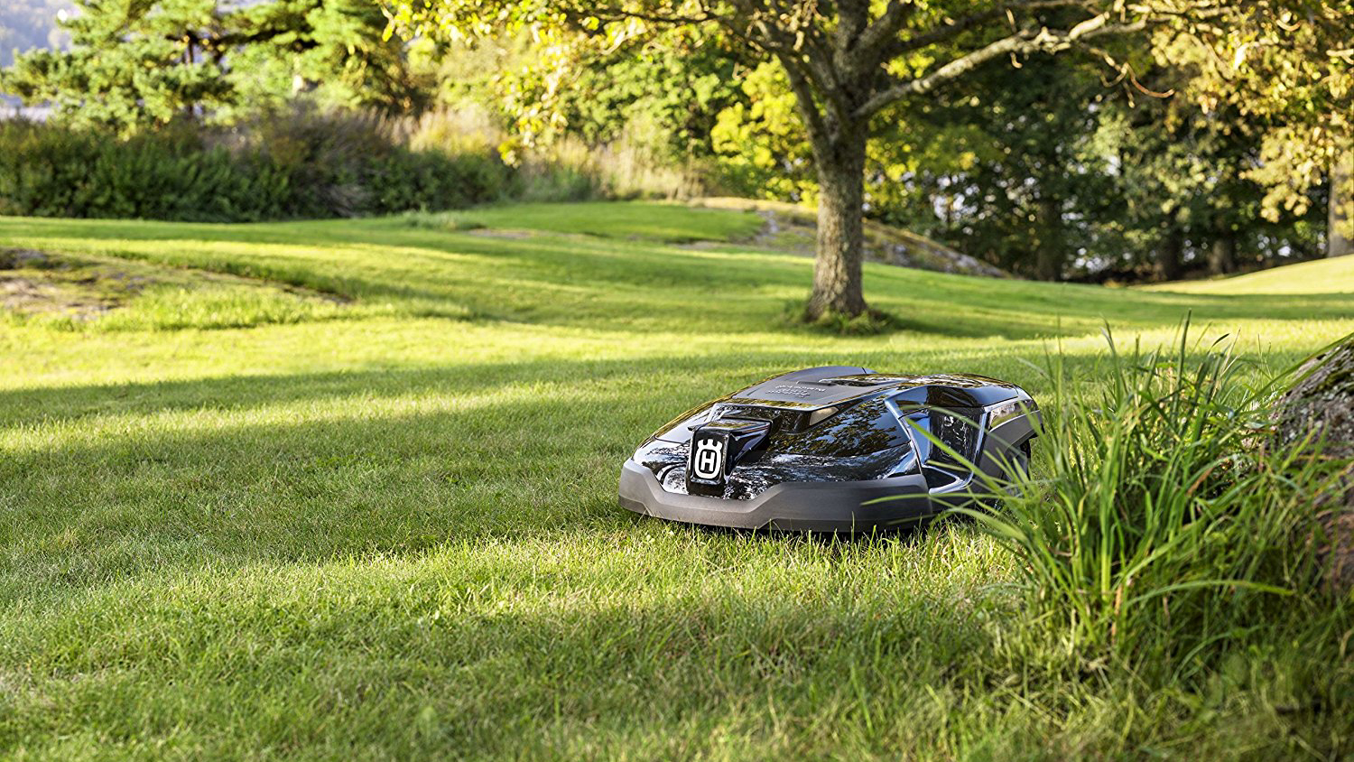 heavy duty robot lawn mower