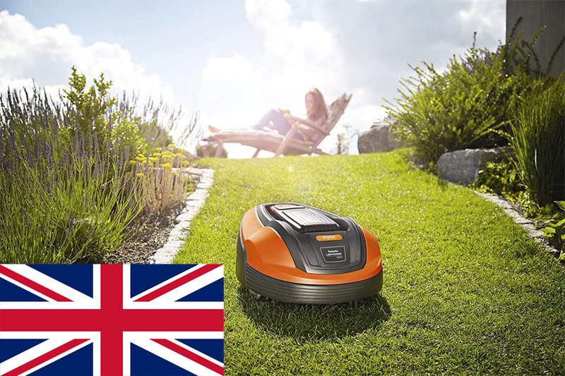 4 Best Lawn Mowers you can buy in the UK in 2022.