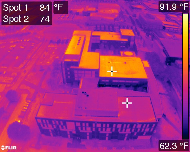 4 Thermal Cameras for Roof inspection & Leaks | 2021